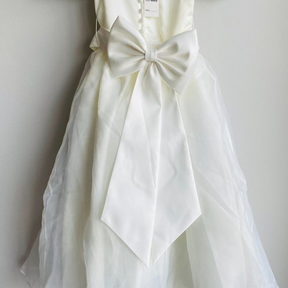Rosebud Fashion Flower Girl Dress - Picture 6 of 8